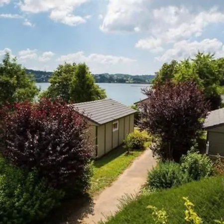 Otel Le Hameau Des Lacs *