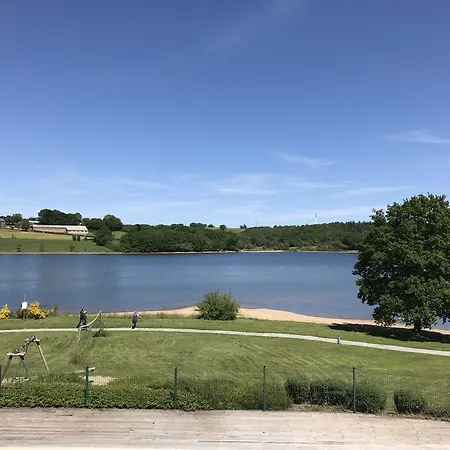 Le Hameau Des Lacs * Villefranche-de-Panat