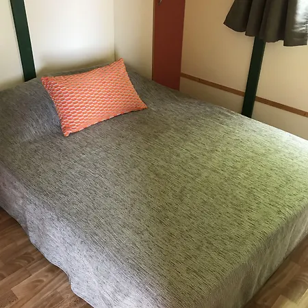 Otel Le Hameau Des Lacs *